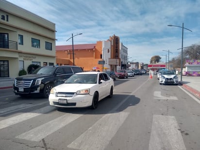 Puentes seguirán con largas filas durante toda la semana