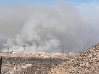 Relleno sanitario arde por enésima vez