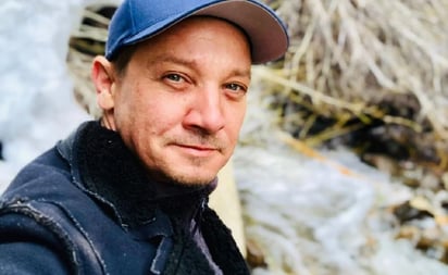 Jeremy Renner, actor de Marvel, reaparece en redes tras accidente que lo mantenía en estado crítico