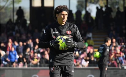 Técnico del Salernitana defiende a Guillermo Ochoa: 'Es un jugador con personalidad'