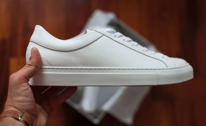 Cómo limpiar los tenis blancos para que se vean como nuevos