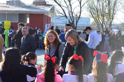 Piedras Negras, Regresa a Clases