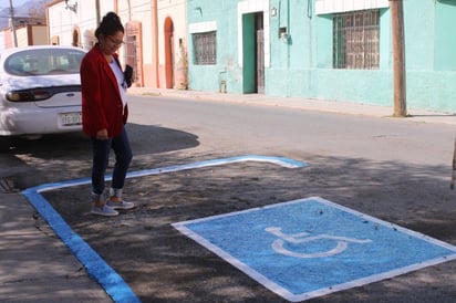 Rehabilitan rampas del Centro Histórico de Cuatro Ciénegas