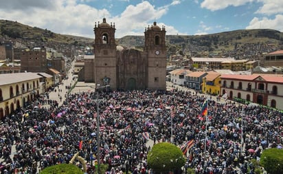 Gobierno peruano decreta toque de queda en Puno, epicentro de protestas