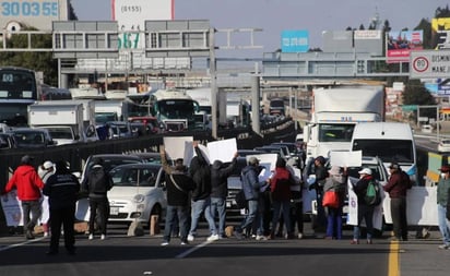 Bloquean carretera México-Toluca: exigen la liberación de 'El Chano', comisariado de Huixquilucan