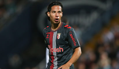 Diego Lainez tiene ofertas en la Liga MX, MLS y España hermano Mauro