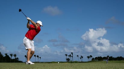 Luis Carrera tomó la punta del campeonato en PR