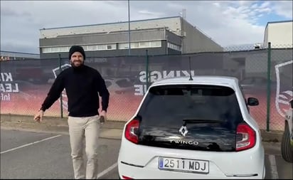 Gerard Piqué llegó a la Kings League a bordo de un Twingo, el auto que mencionó Shakira en su canción