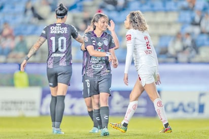 Pachuca golea 10-2 al Toluca Femenil