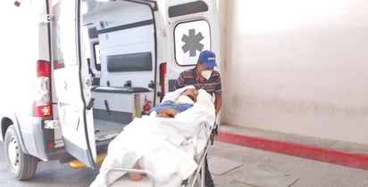 Sujeto apedrea domicilio en Parras y lo golpean con un bate