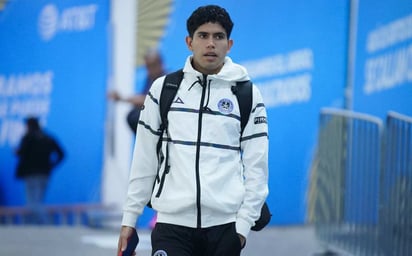 Cruz Azul presenta oficialmente a Carlos Vargas como refuerzo