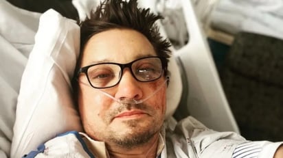 Jeremy Renner habla de su reciente accidente: “Me rompí 30 huesos”: La estrella de “Avengers” tuvo que ser trasladado con urgencia a un hospital, luego de que una máquina quitanieves le pasara por