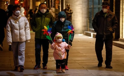 China reporta que brote de Covid ha infectado a 80% de la población