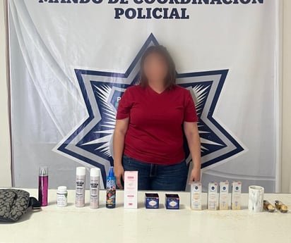 Detienen a mujer que intentaba robar artículos en HEB de Piedras Negras