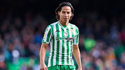 Tigres y Betis esperan la respuesta de Diego Lainez 