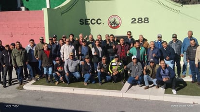 41 obreros de la sección 288 firman baja voluntaria