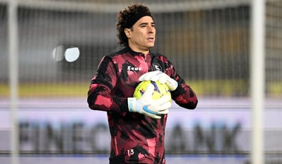 Salernitana venció a Lecce y  Ochoa  su 1er  victoria 