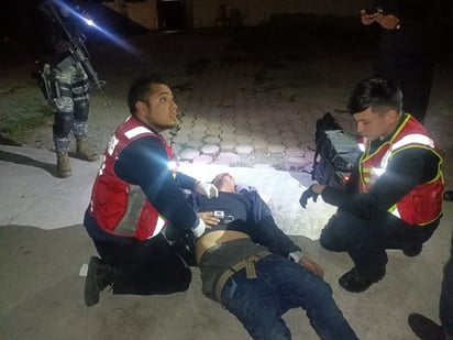 Joven suicida se reporta fuera de peligro