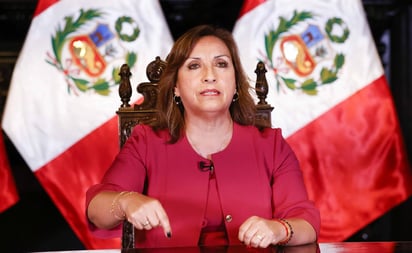 Dina Boluarte insta al Congreso de Perú a adelantar las elecciones generales para octubre de 2023