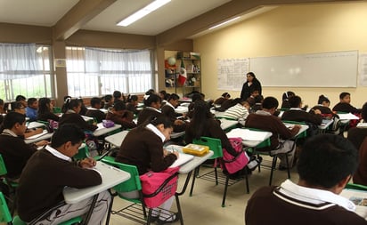 Inician las Inscripciones de Secundaria en Piedras Negras