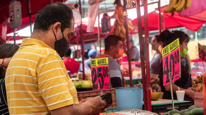 Economía desacelera, creció 0.4% en el cuarto trimestre de 2022