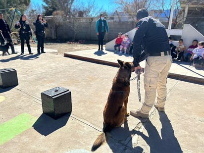 ‘Conoce a tu Policía y exhibición de los K9’ llega a las escuelas