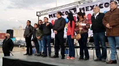 Exhiben en evento y redes sociales a Ricardo Mejía Berdeja 