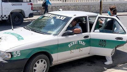 Transporte y vialidad supervisa que taxis antiguos, no representen un riesgo para la seguridad de los usuarios