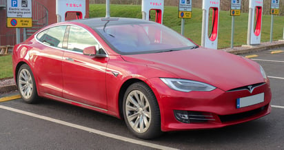 Canacintra: Desleal querer llevarse a Tesla