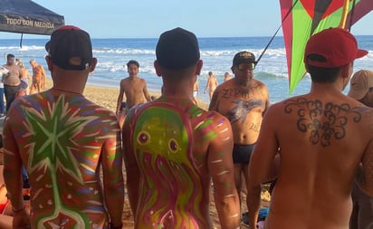 Arranca Festival Nudista de Zipolite con más de 3 mil asistentes tras pandemia