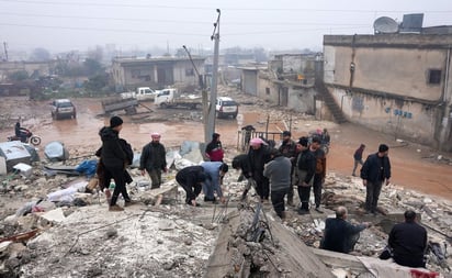 México envía sus solidaridad a Turquía tras sismo de 7.8