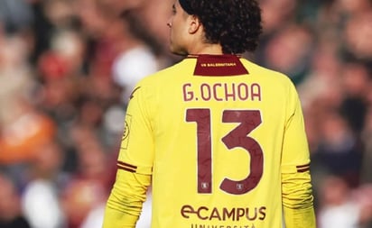 Memo Ochoa cerca de la renovación con Salernitana; fue reconocido como el mejor jugador