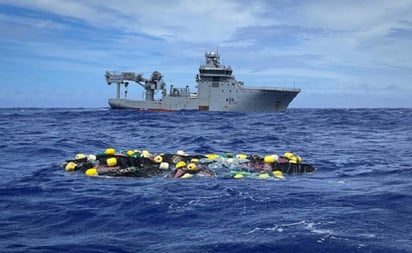 Nueva Zelanda incauta suficiente cocaína para abastecer al país por 30 años; estaba flotando en el océano Pacífico