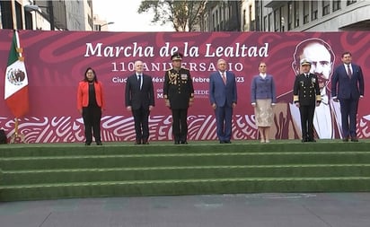 AMLO y ministra Norma Piña se encuentran ahora en Marcha de la Lealtad