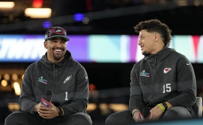 Super Bowl: La formación que buscarán explotar a su favor Kansas City y Filadelfia: Patrick Mahomes y Jalen Hurts son dos mariscales de campo que se sienten cómodos utilizando la formación escopeta