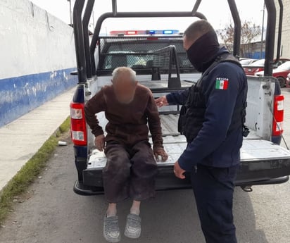 Sexagenario ebrio piropea a jovencitas y lo detienen en Monclova 