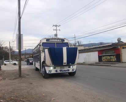 Ruta Obreras deja tirados a pasajeros