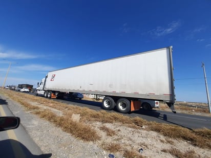 Líneas de carga ‘tronadas’ por Altos Hornos y falta de trabajo