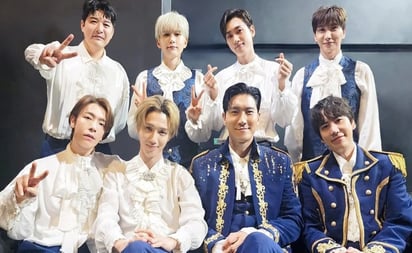 Super Junior se rinde a la comida mexicana, son captados en una taquería a horas de su concierto en la CDMX