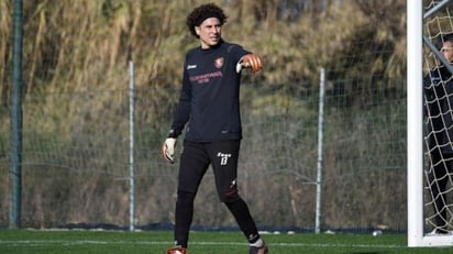 Memo Ochoa tendría los días contados en el Salernitana por esta razón