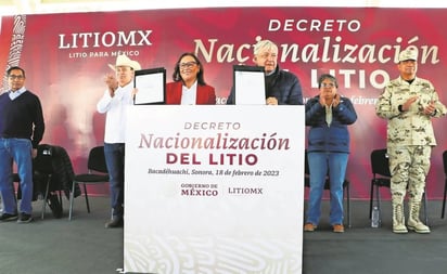 Presidente firma nacionalización de litio en Sonora