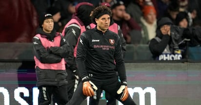 Con Memo Ochoa en la banca, Salernitana fue derrotado en casa por la Lazio