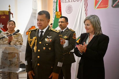 Comandante 47 zona militar: Saludos de los menores son meramente gratificantes