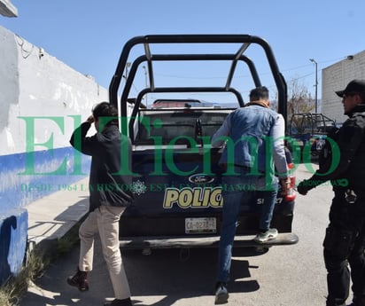 Par de chicos 'daban espectáculo' en la Ermita