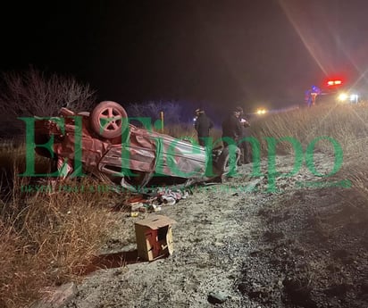 Madre e hijo mueren en volcadura en la carretera Monclova-Estación Hermanas