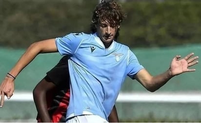 El bisnieto de Benito Mussolini convocado con la Lazio para jugar la UEFA Conference League: Actualmente, disputó 15 partidos con el equipo 'Primavera' de la Lazio y aportó 4 asistencias. 