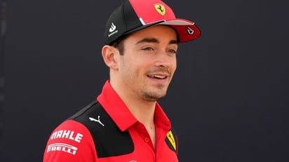 Leclerc dominó el primer entrenamiento del sábado de la Fórmula Uno