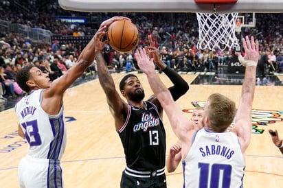 Histórico juego entre Sacramento Kings y Los Angeles Clippers