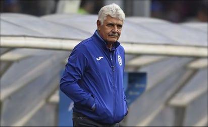 Tuca Ferretti aclara la duración de su contrato con Cruz Azul: En un principio, se rumoró que el acuerdo entre el entrenador brasileño y la directiva cementera era por tres años.