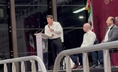 “Tesla bañaste con tanto apoyo”, dice Samuel García a AMLO por instalación de Tesla en NL